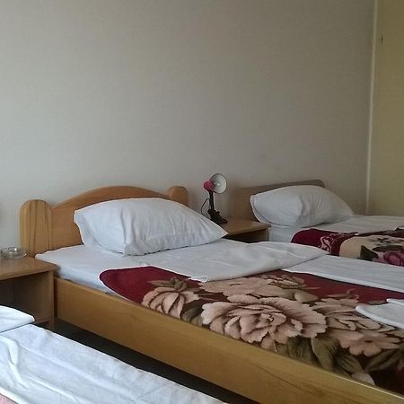 B&B Ljubicevski Raj โปชาเรวัซ ภายนอก รูปภาพ