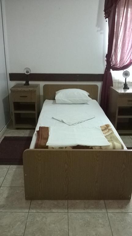 B&B Ljubicevski Raj โปชาเรวัซ ภายนอก รูปภาพ